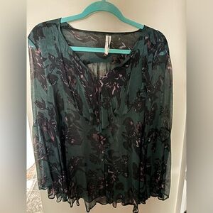 Anthropologie FEATHER BONE Ruffled Split Cuff Blouse